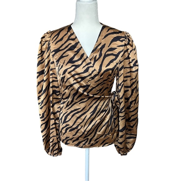 Vici Black Tan Zebra Print Satin Wrap Long Sleeve Side Tie Blouse Size Medium - Picture 1 of 9